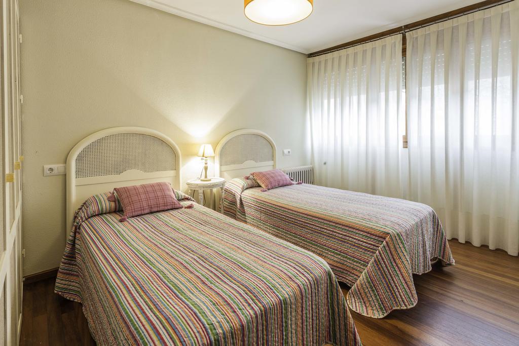 Apartamentos Cotiello Llanes Kültér fotó